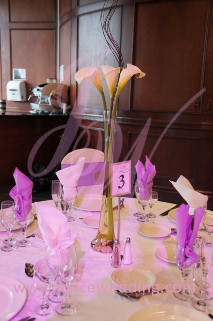#Reception #decor: #pastel #magenta theme with #callalilies #centrepieces 