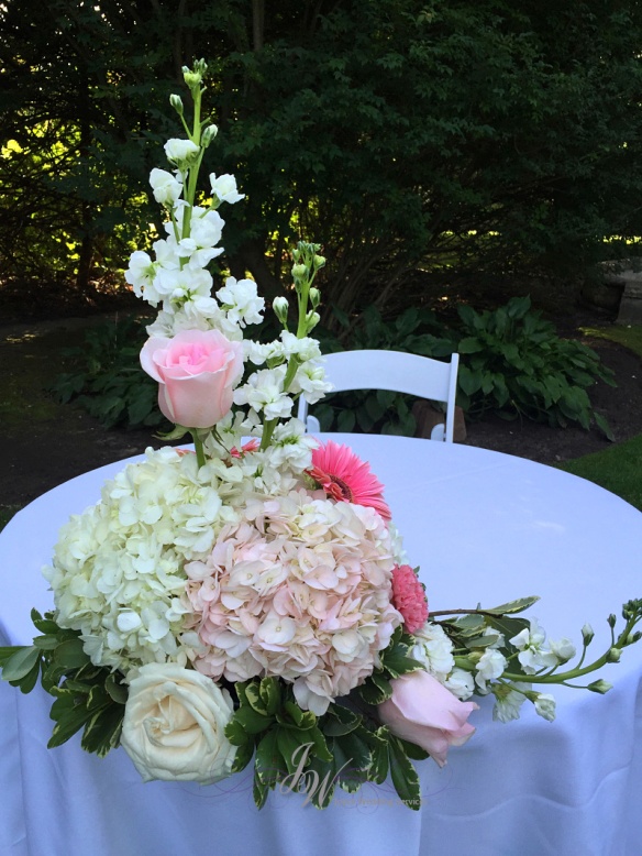 ceremony floral arrangement pink